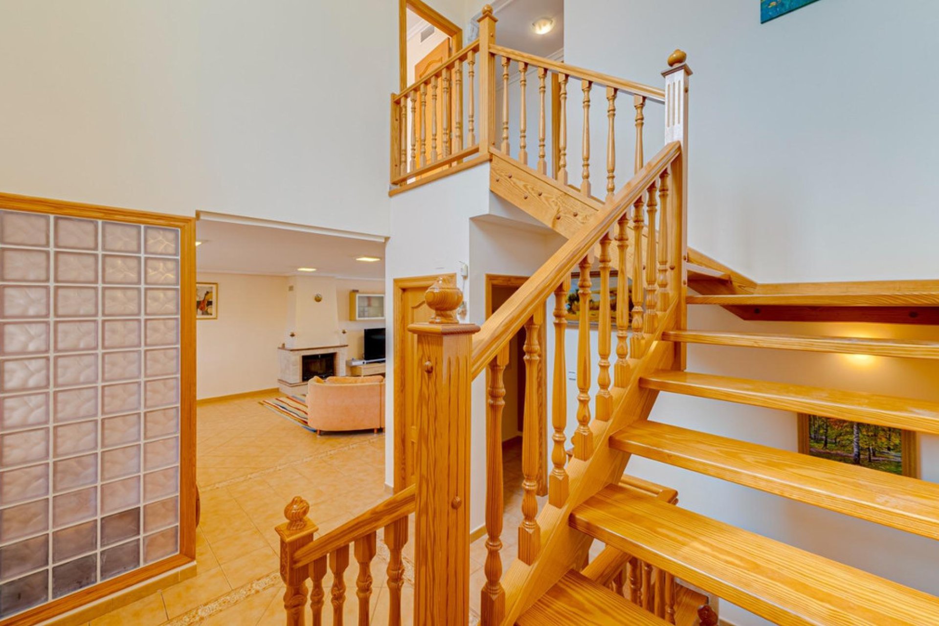 Használt ingatlanok - Villa -
Torrevieja - Torrevieja Centro