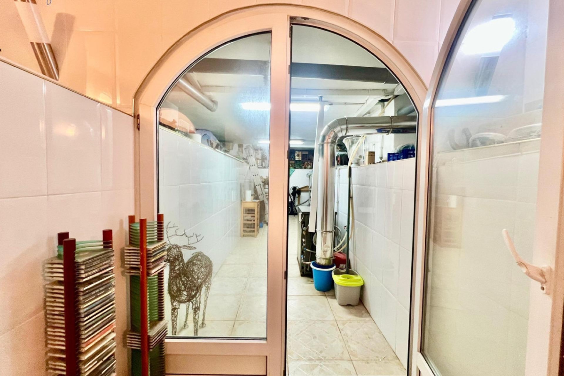 Használt ingatlanok - Villa -
Torrevieja - Torrevieja Centro