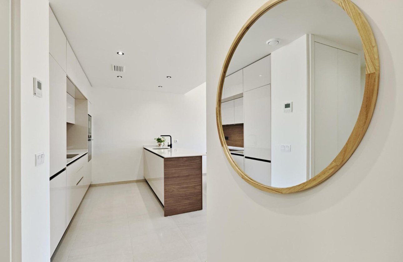 Használt ingatlanok - Villa -
Torrevieja - Torrevieja Centro