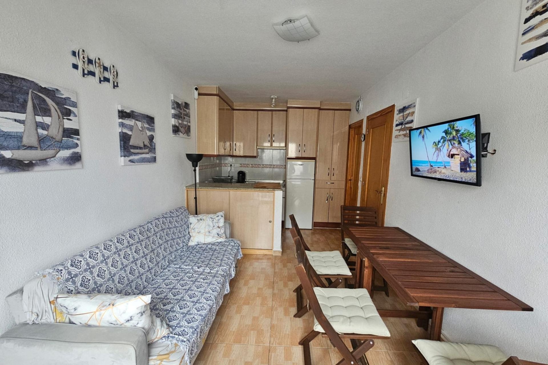 Használt ingatlanok - Villa -
Torrevieja - Torrevieja Centro