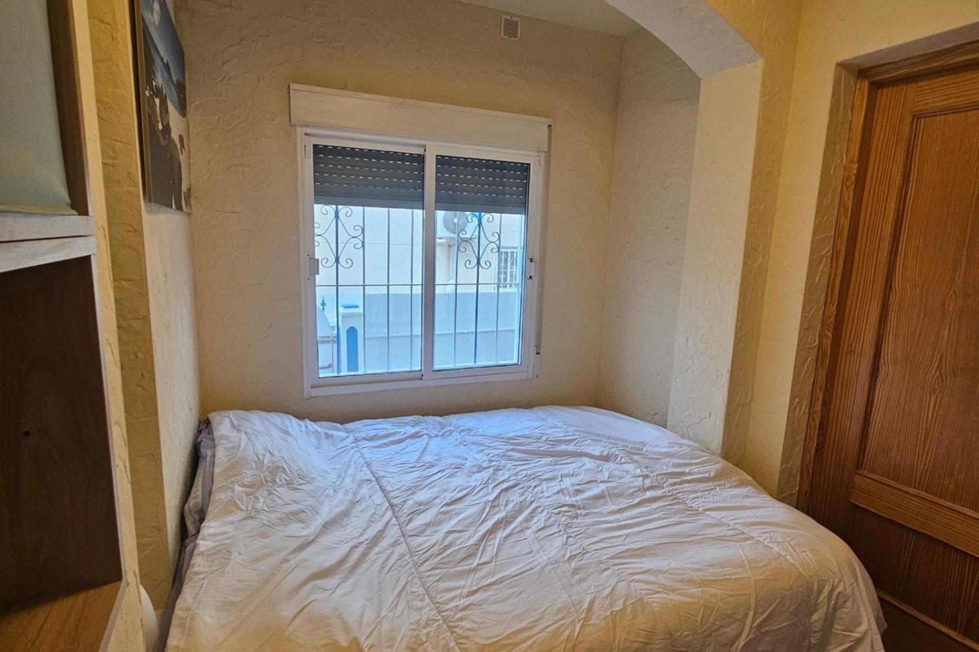 Használt ingatlanok - Villa -
Torrevieja - Torrevieja Centro