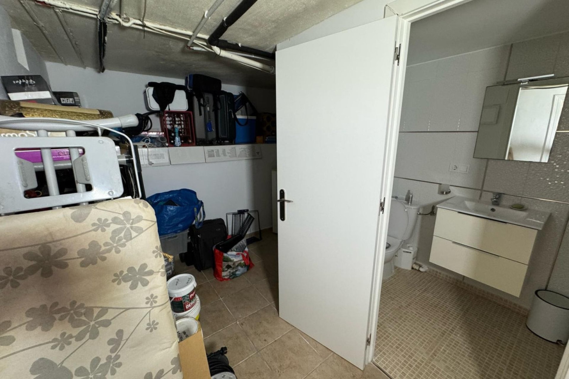 Használt ingatlanok - Villa -
Torrevieja - Torrevieja Centro