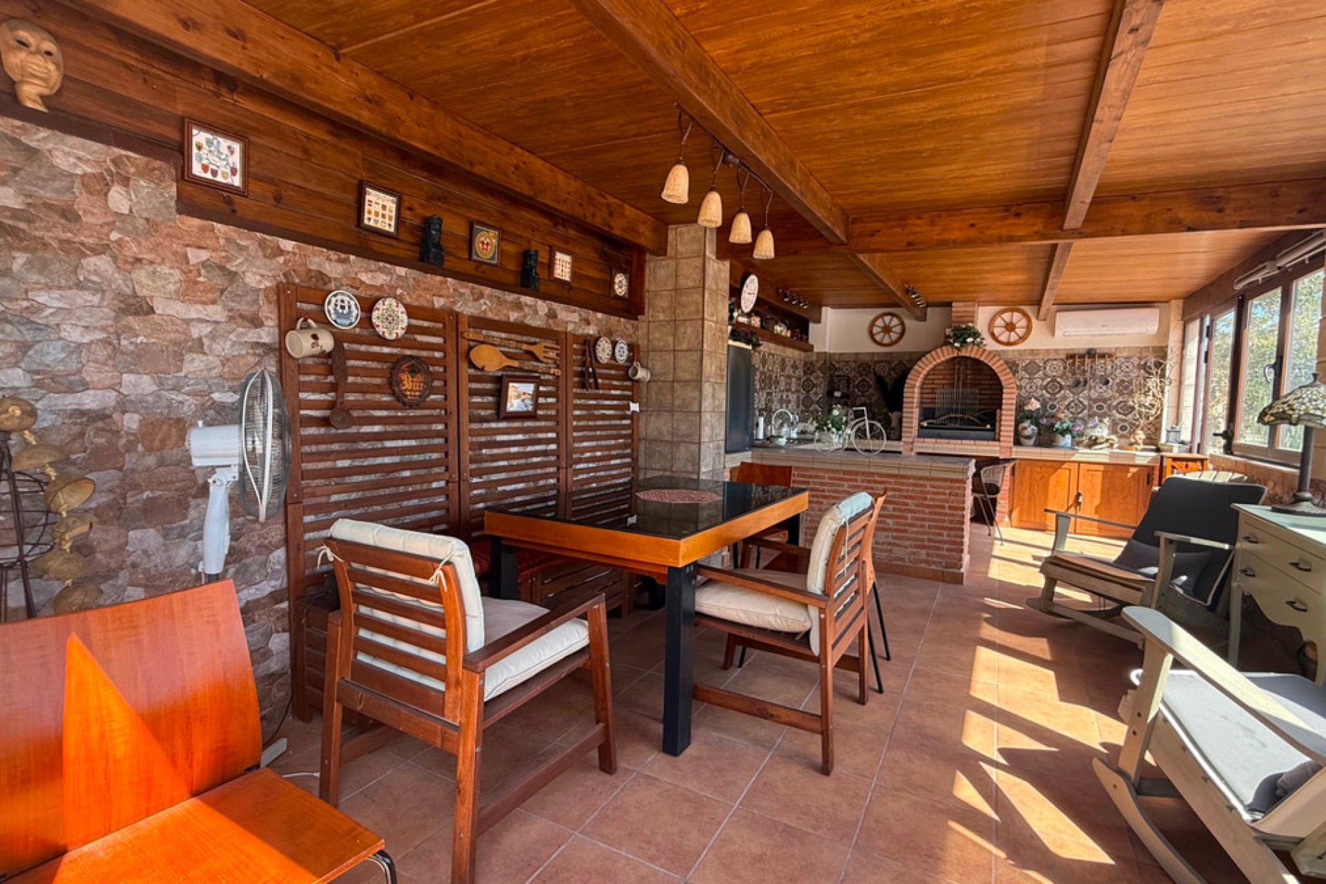 Használt ingatlanok - Villa -
Torrevieja - Torrevieja Centro