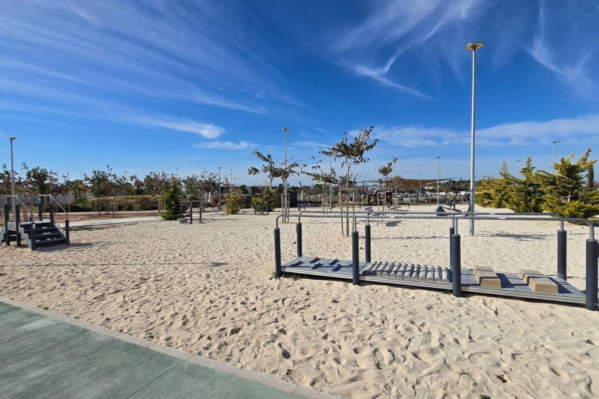 Használt ingatlanok - Villa -
Torrevieja - Torrevieja Centro