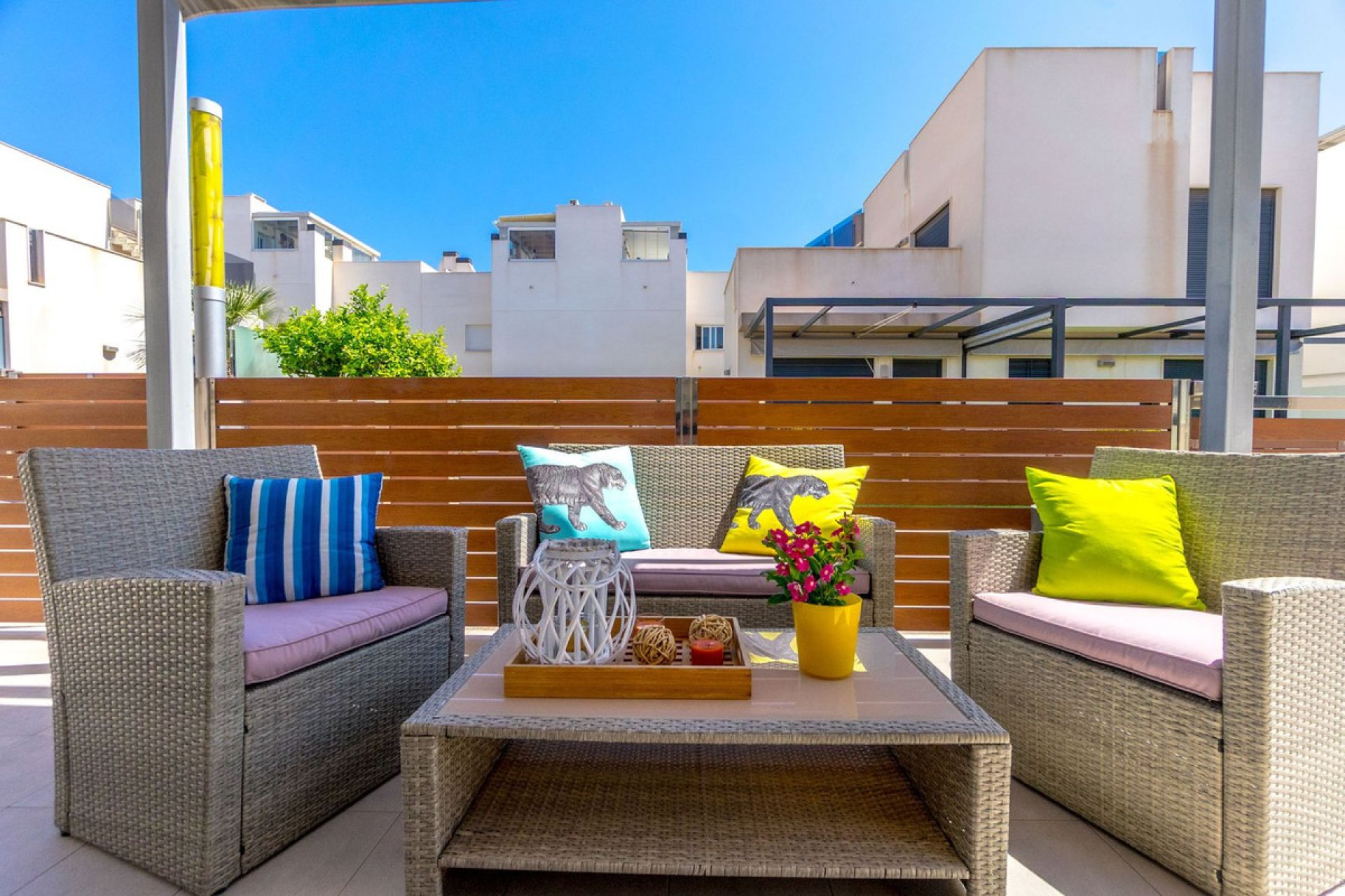 Használt ingatlanok - Villa -
Torrevieja - Torrevieja Centro