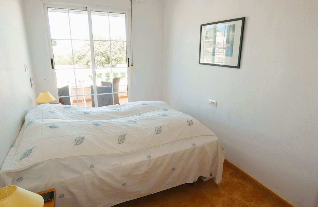 Használt ingatlanok - Villa -
Torrevieja - Torrevieja Centro