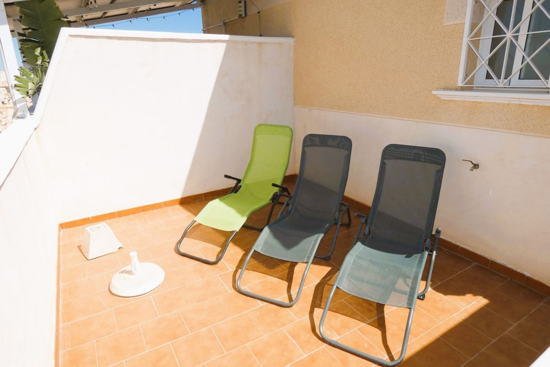 Használt ingatlanok - Villa -
Torrevieja - Torrevieja Centro