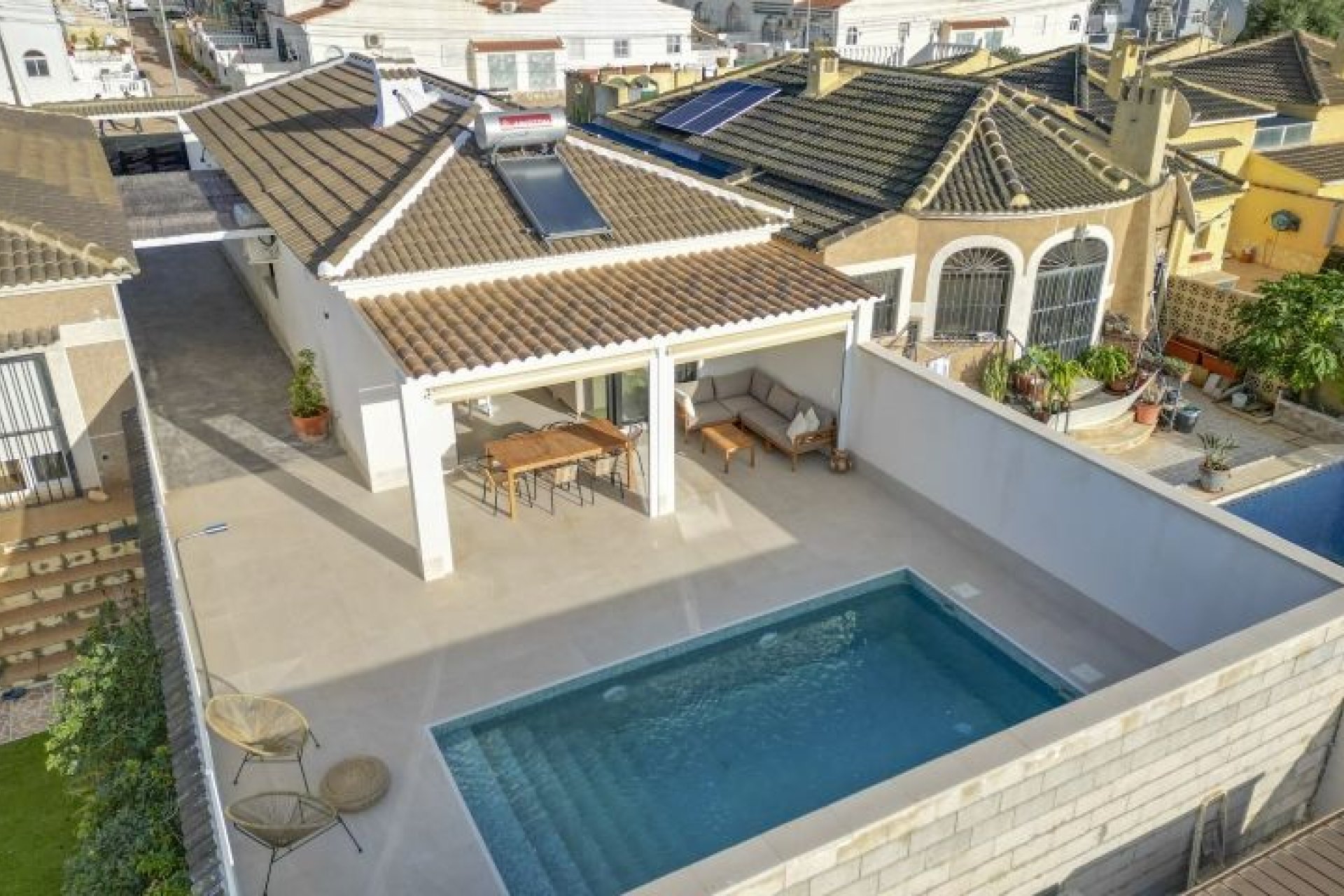 Használt ingatlanok - Villa -
Torrevieja