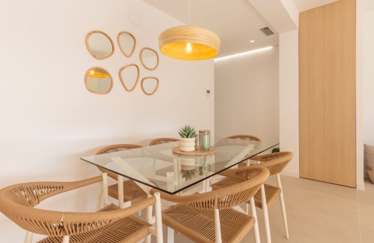 Használt ingatlanok - Villa -
Torrevieja