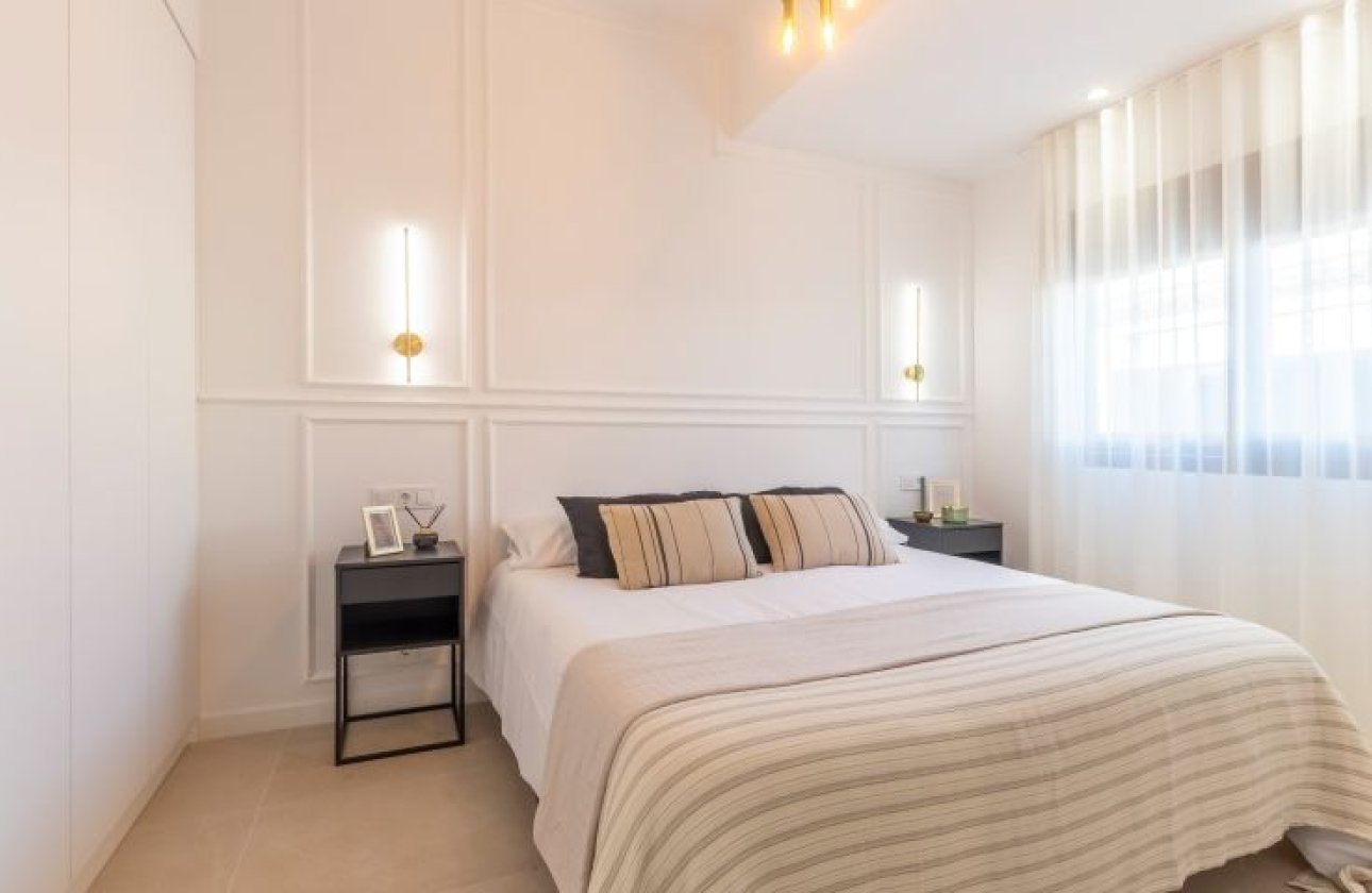 Használt ingatlanok - Villa -
Torrevieja