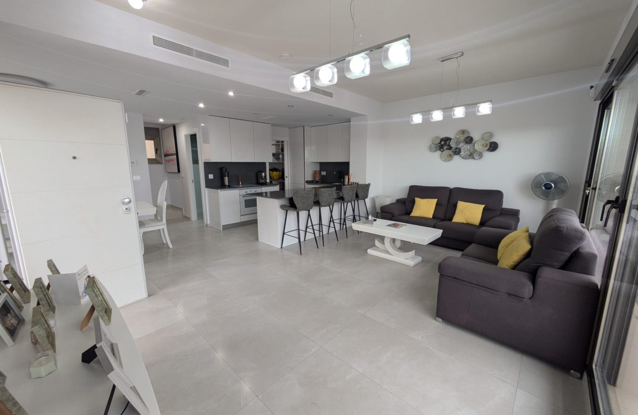 Használt ingatlanok - Villa -
Villamartin