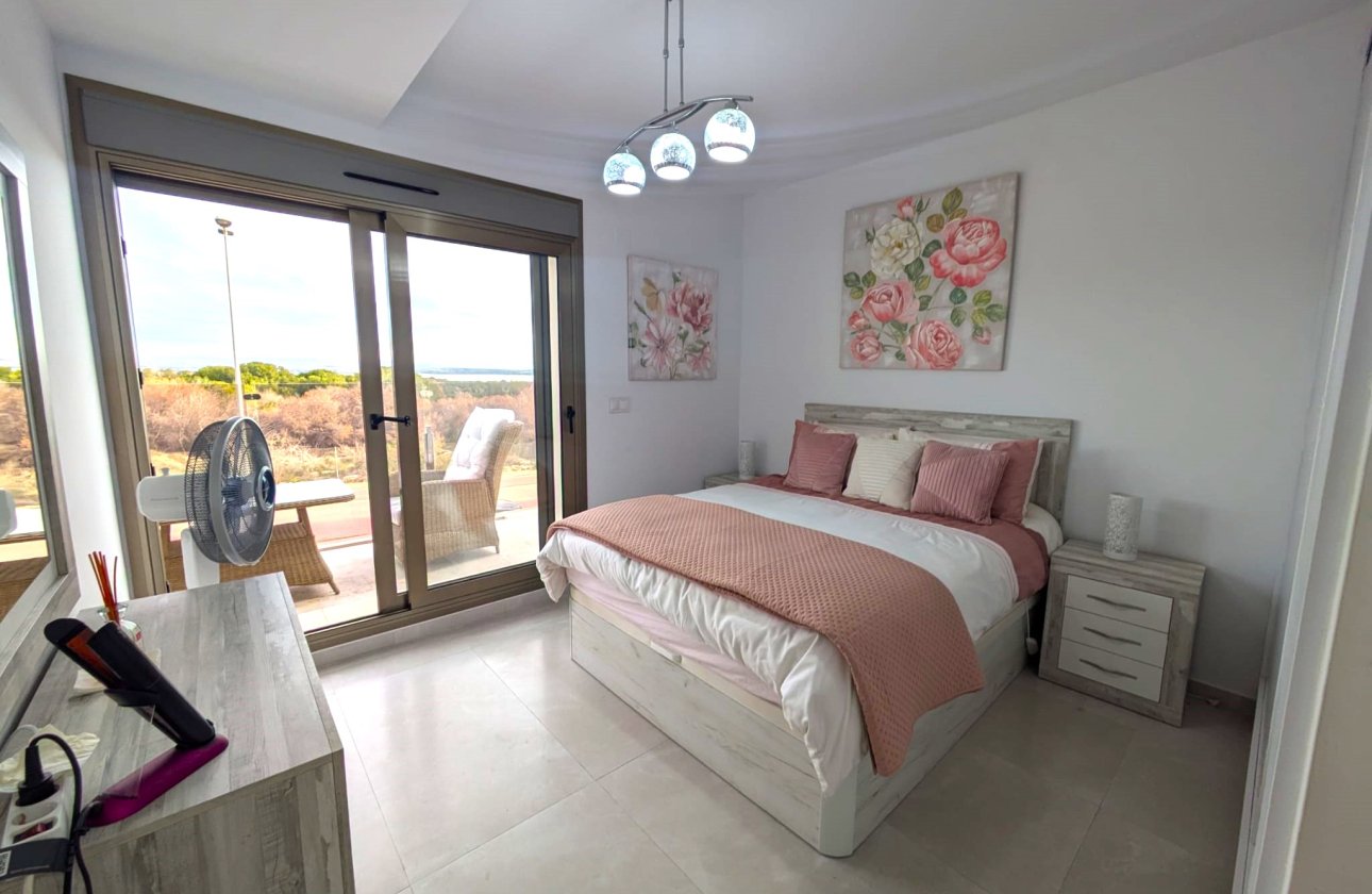 Használt ingatlanok - Villa -
Villamartin