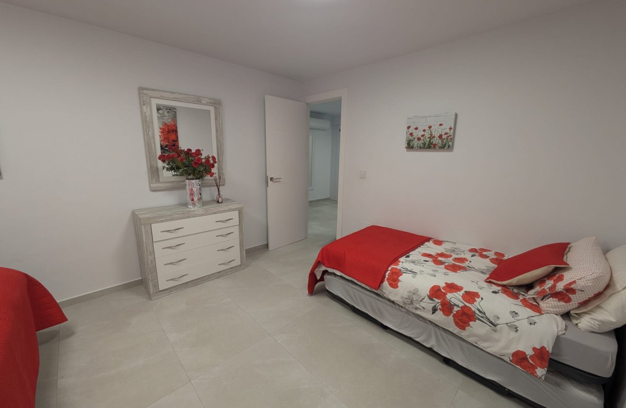 Használt ingatlanok - Villa -
Villamartin