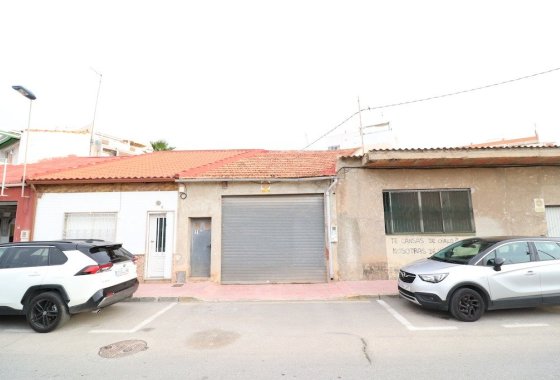 House - Resale - Torrevieja -
                Acequion