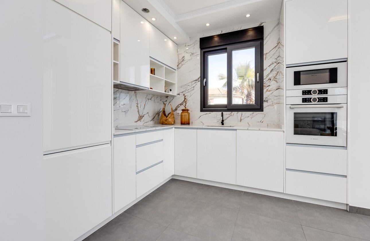 Obra nueva - detached -
La Mata