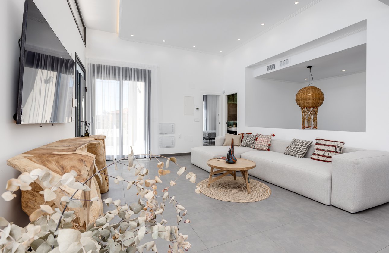 Obra nueva - detached -
La Mata