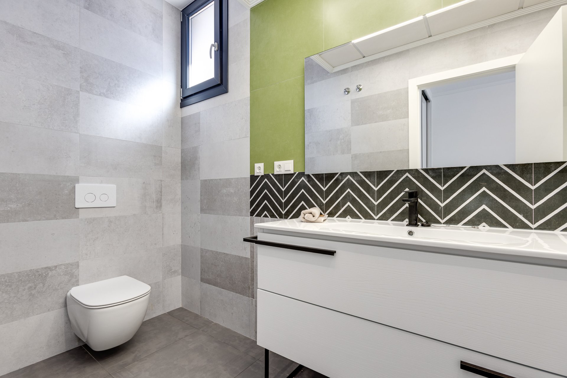 Obra nueva - detached -
La Mata