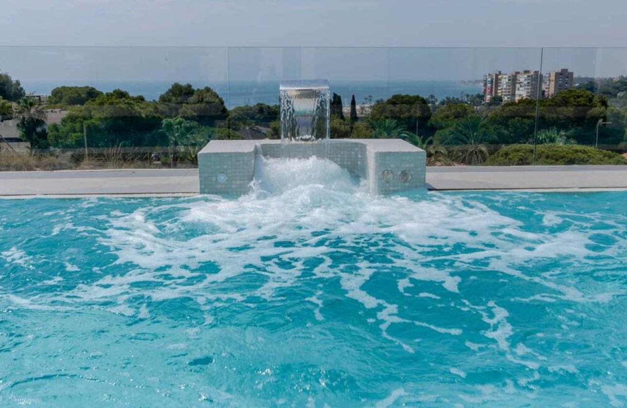 Obra nueva - Villa -
Campoamor