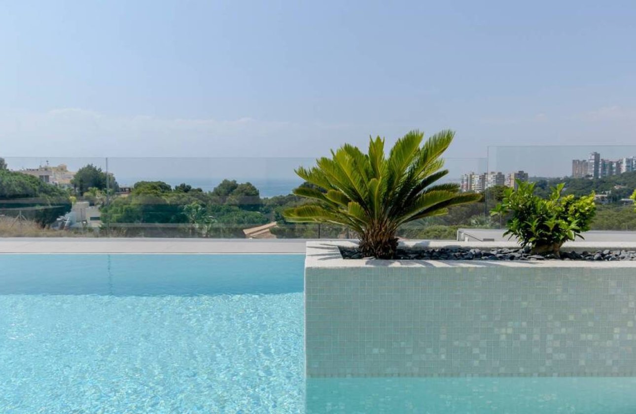 Obra nueva - Villa -
Campoamor