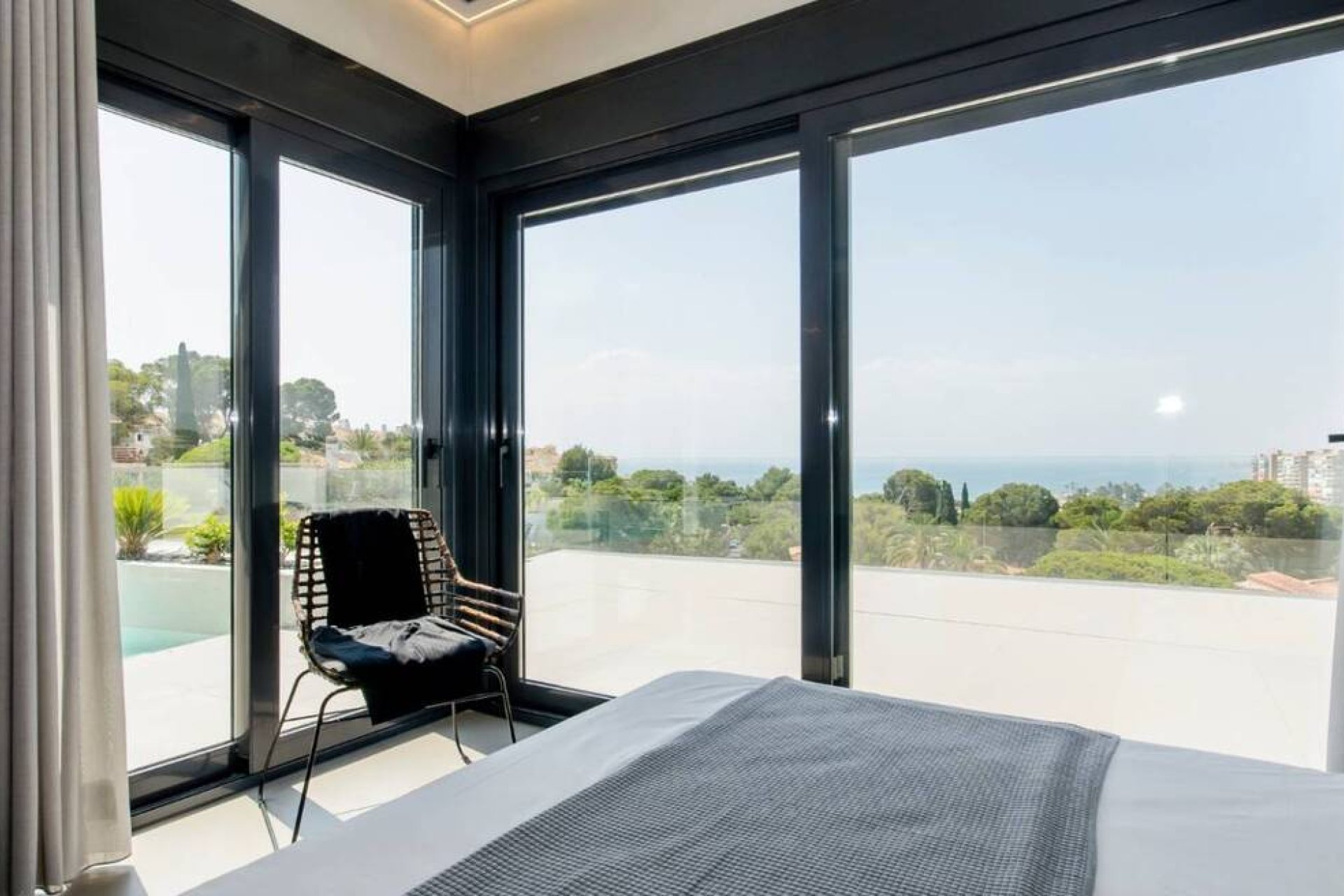 Obra nueva - Villa -
Campoamor