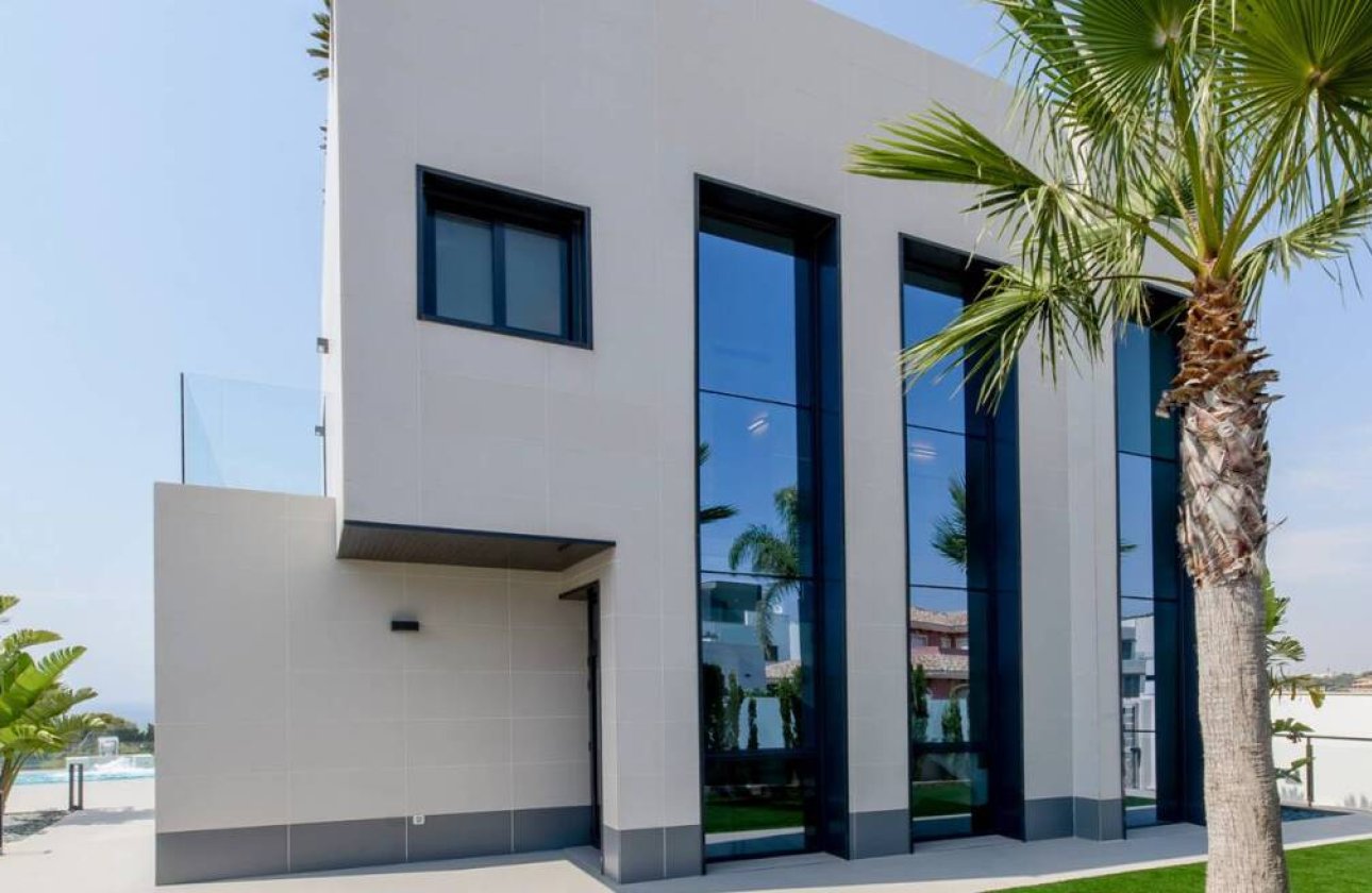 Obra nueva - Villa -
Campoamor