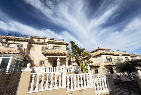 Quad - Resale - Villamartin -
                Villamartin