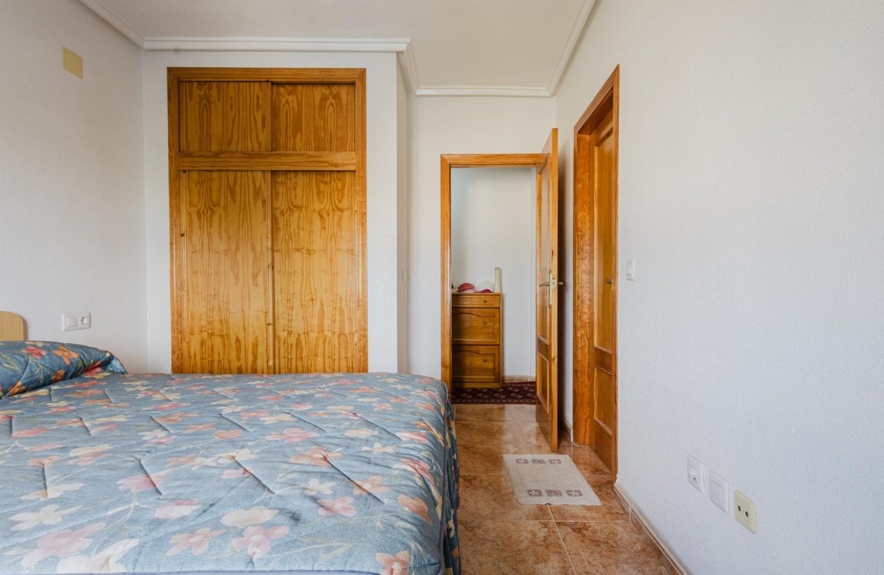 Resale - Apartamento -
Torrevieja - Parque de Las Naciones
