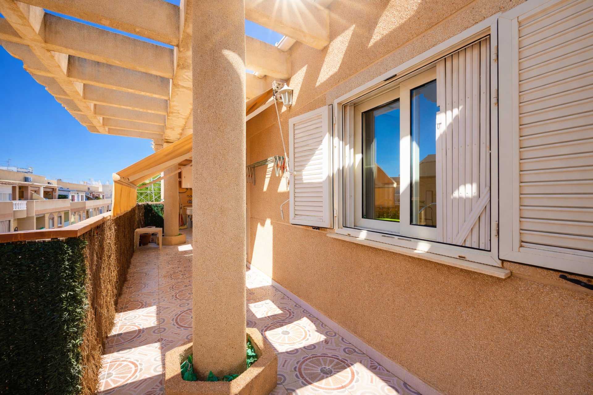 Resale - Apartamento -
Torrevieja - Parque de Las Naciones