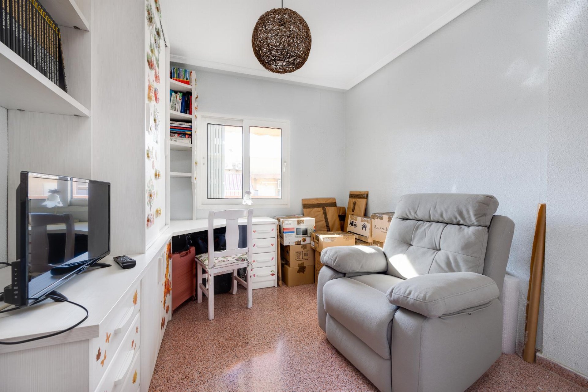 Resale - Apartamento -
Torrevieja - Parque de Las Naciones