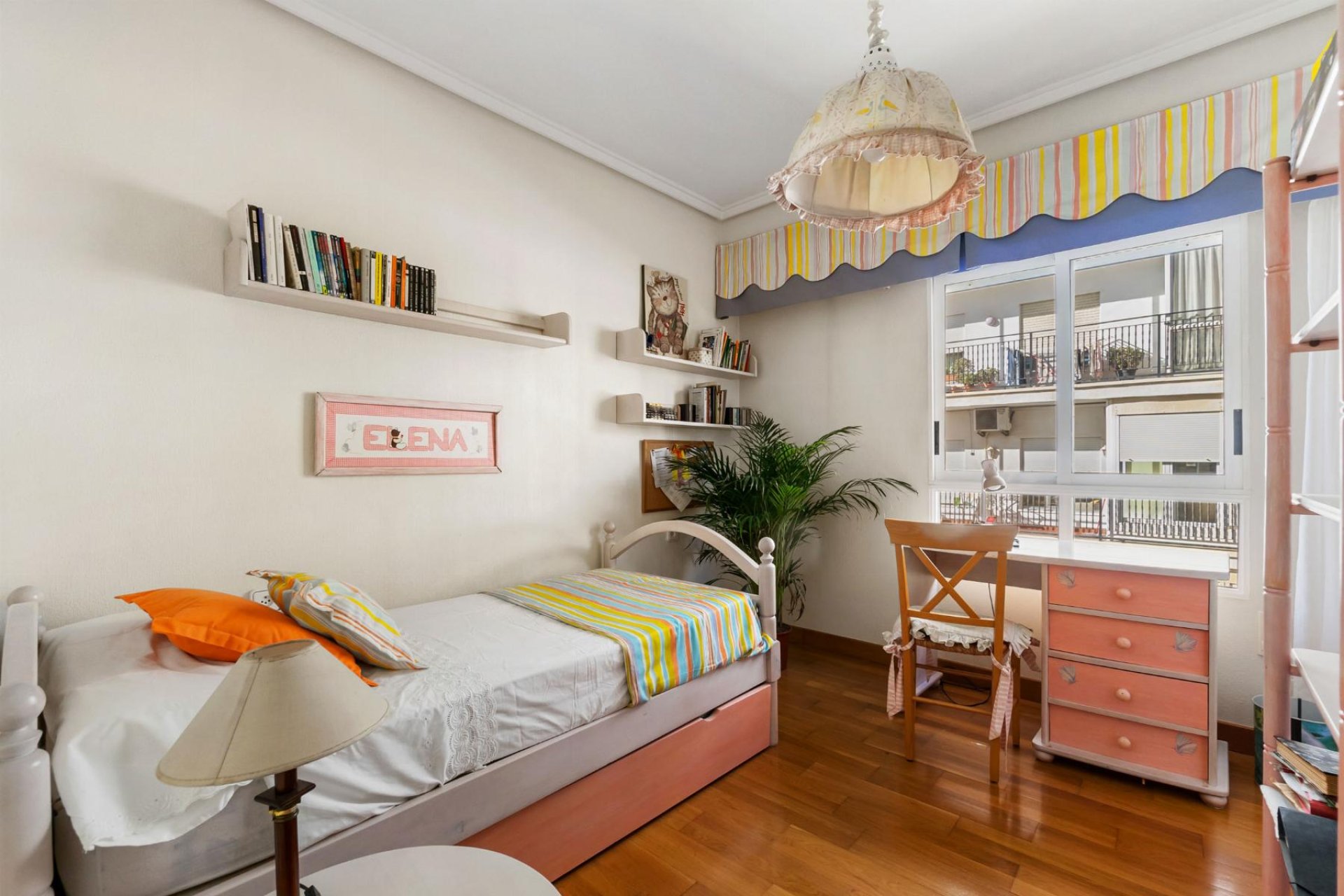 Resale - Apartamento -
Torrevieja - Piscinas naturales