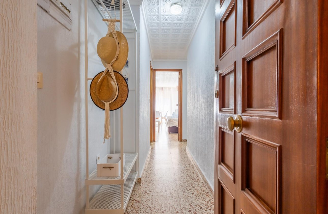 Resale - Apartamento -
Torrevieja - playa de los naufragos