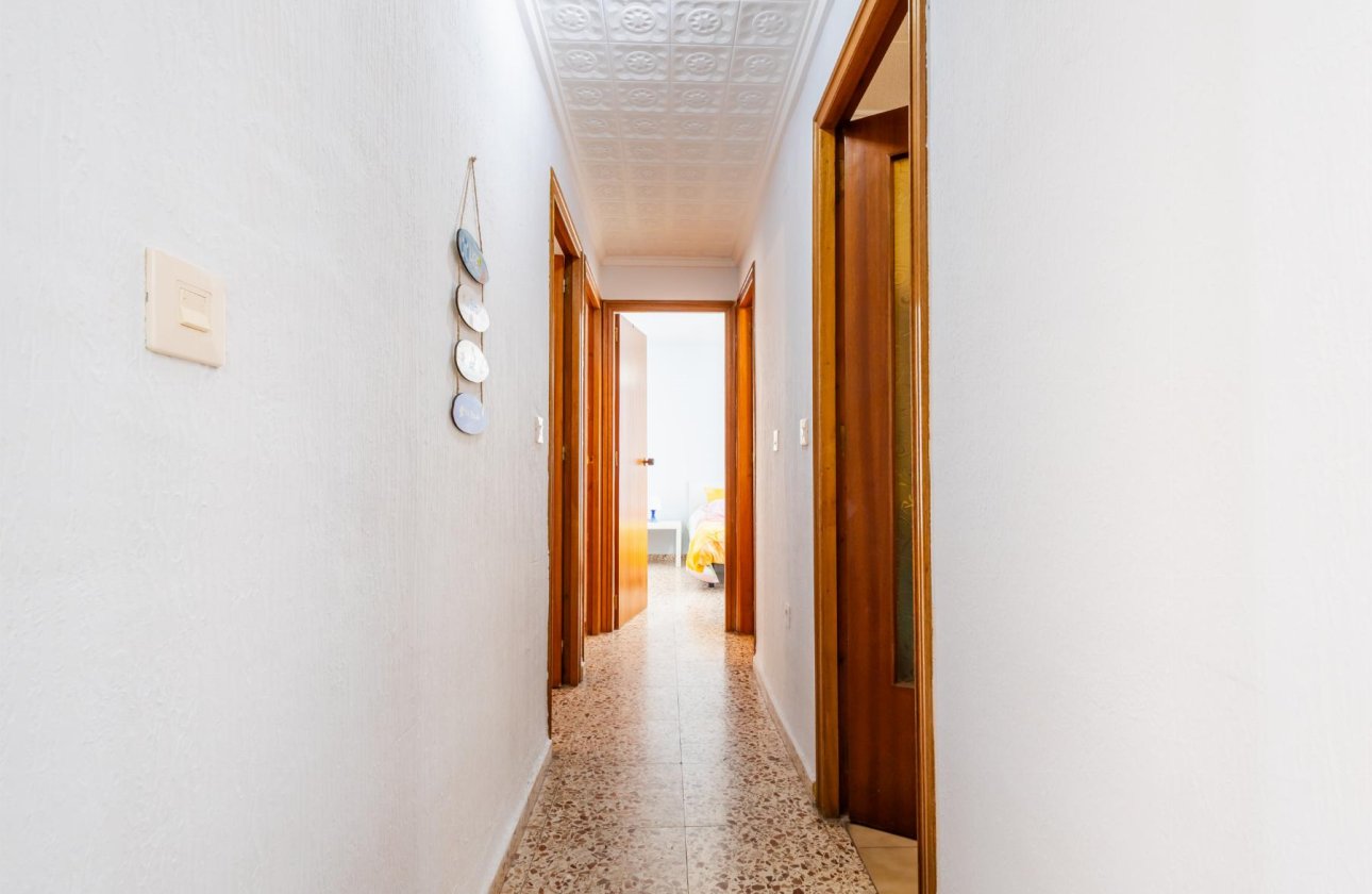 Resale - Apartamento -
Torrevieja - playa de los naufragos