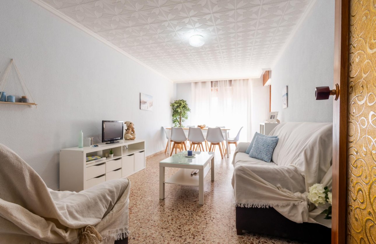Resale - Apartamento -
Torrevieja - playa de los naufragos