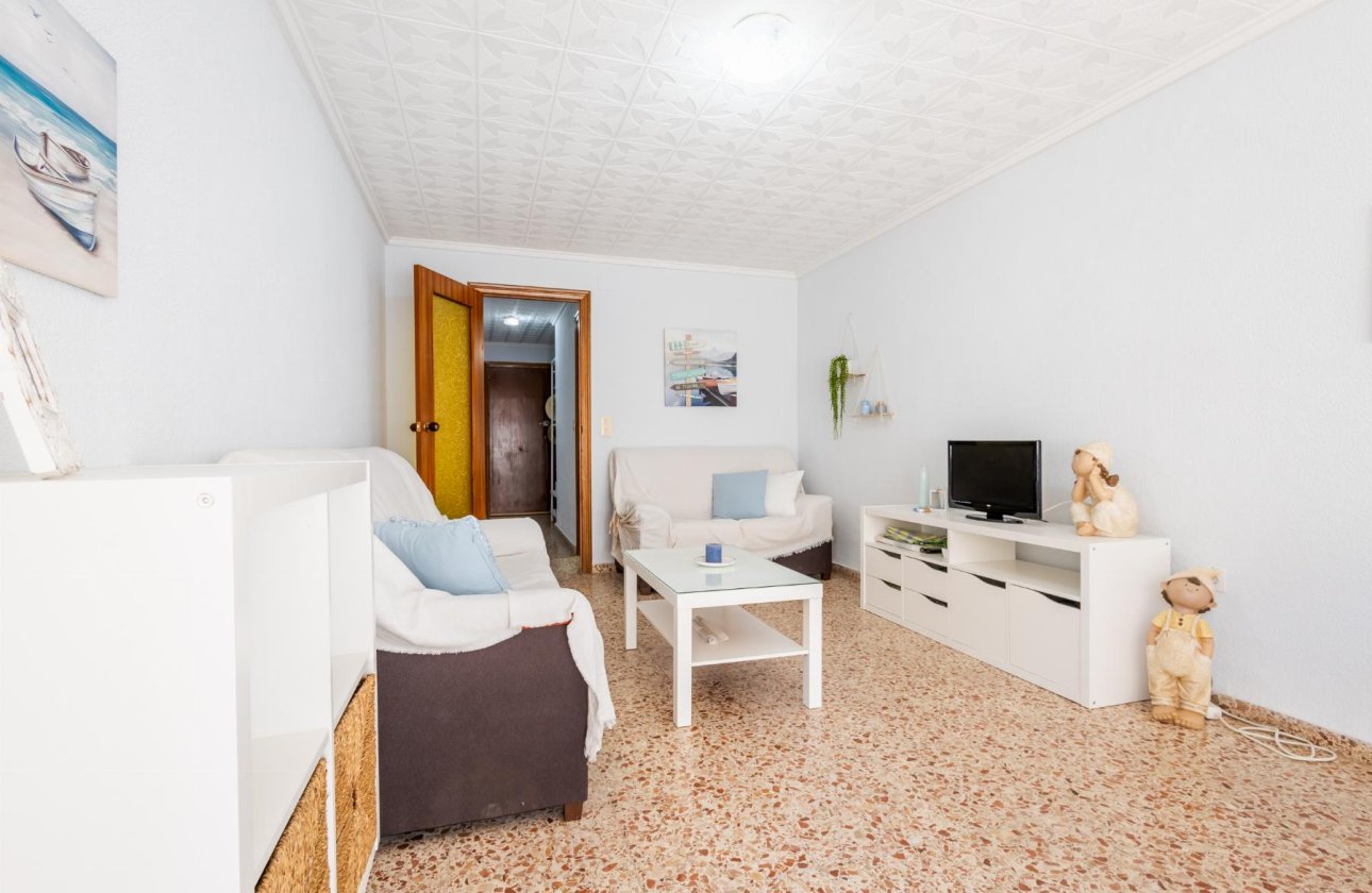 Resale - Apartamento -
Torrevieja - playa de los naufragos