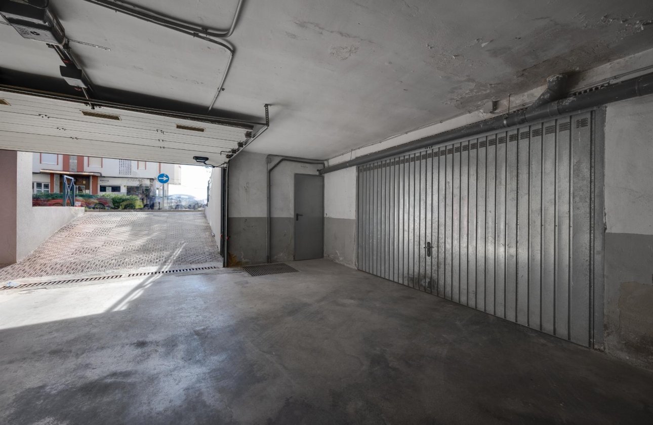 Resale - Apartamento -
Torrevieja - Playa del Acequión