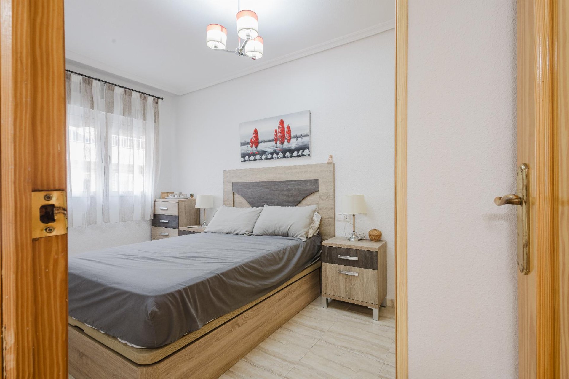 Resale - Apartamento -
Torrevieja - Playa del Acequión