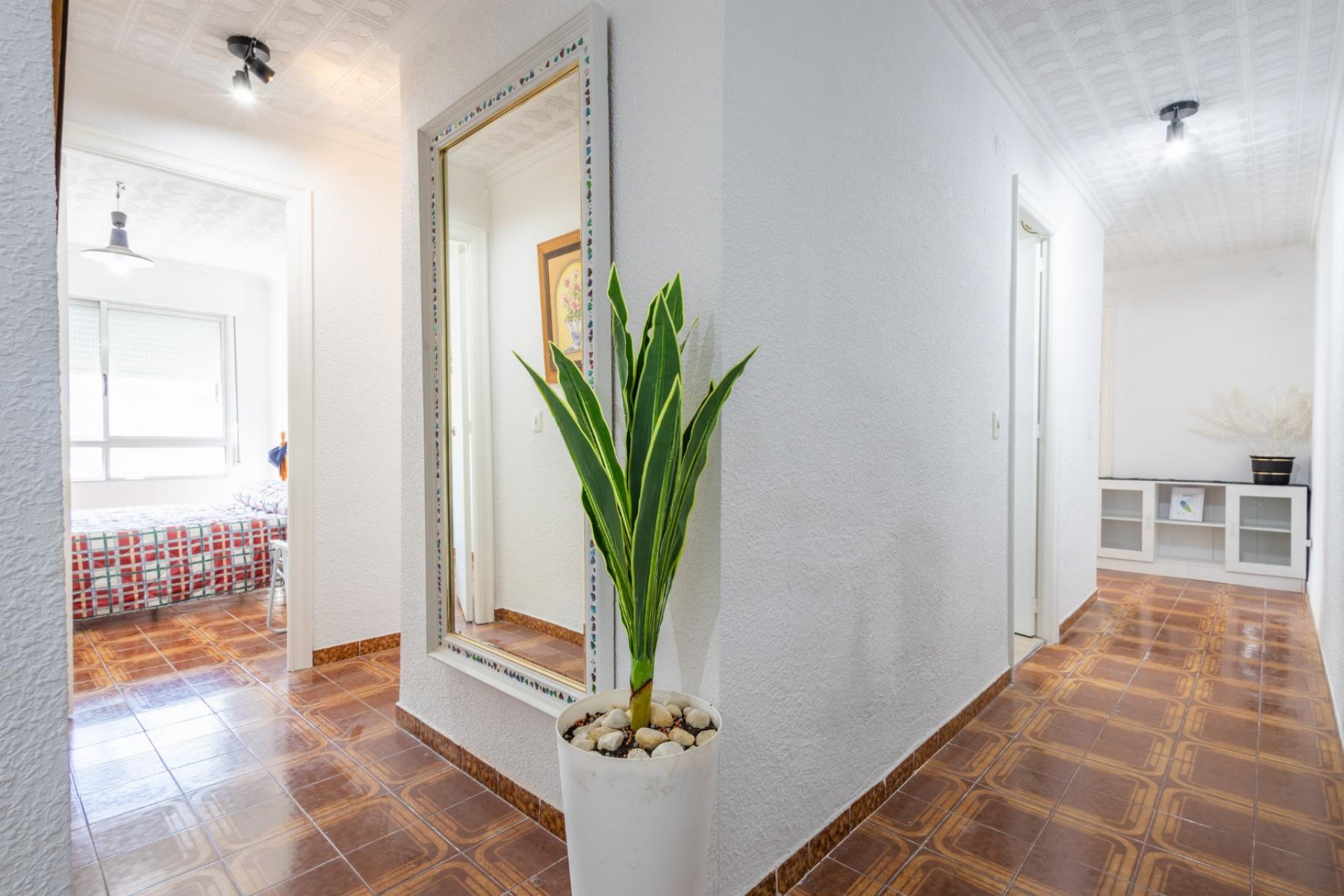 Resale - Apartamento -
Torrevieja - Playa del Acequión