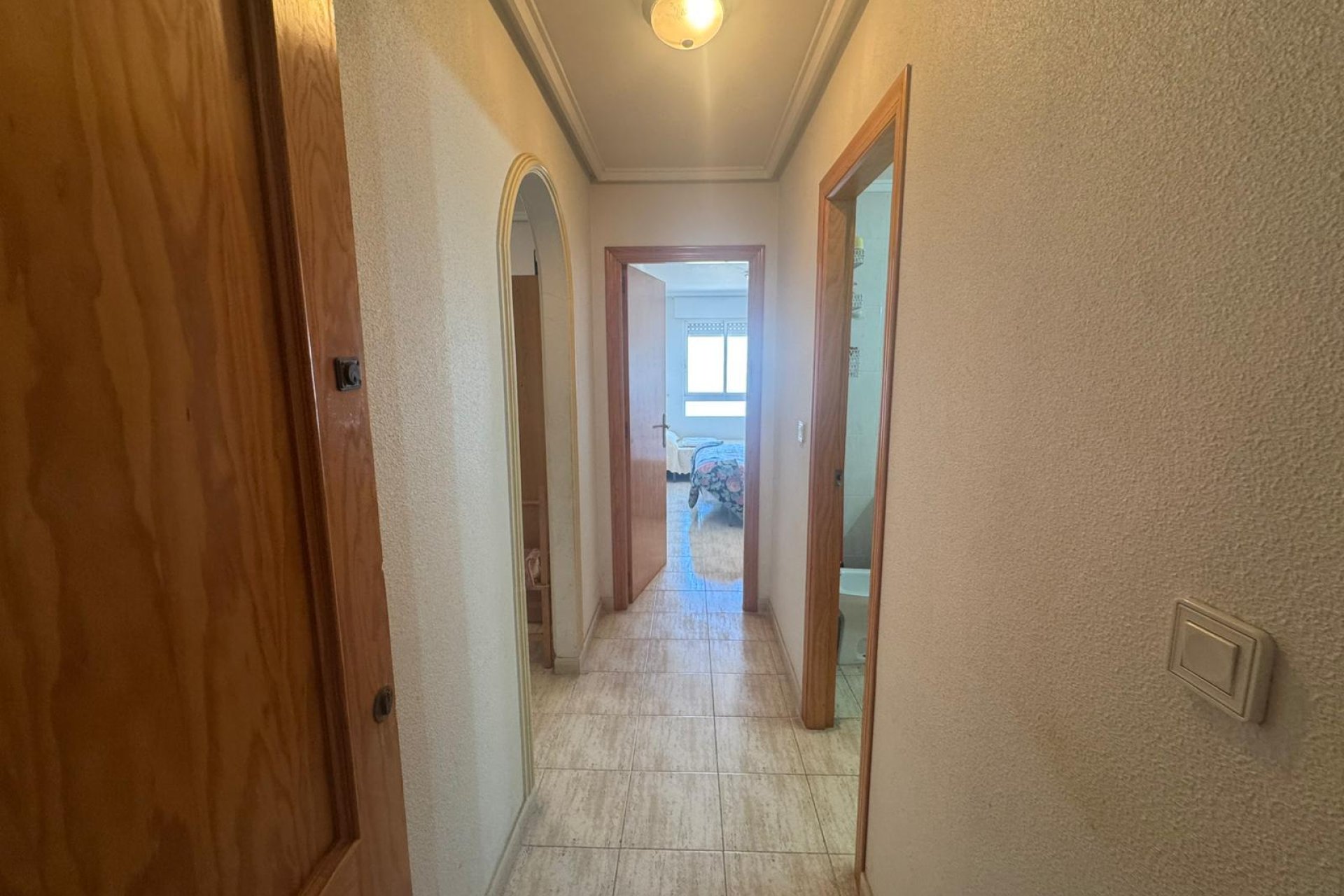 Resale - Apartamento -
Torrevieja - Playa del Acequión