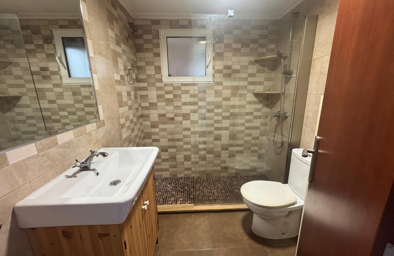 Resale - Apartamento -
Torrevieja - Playa del Acequión