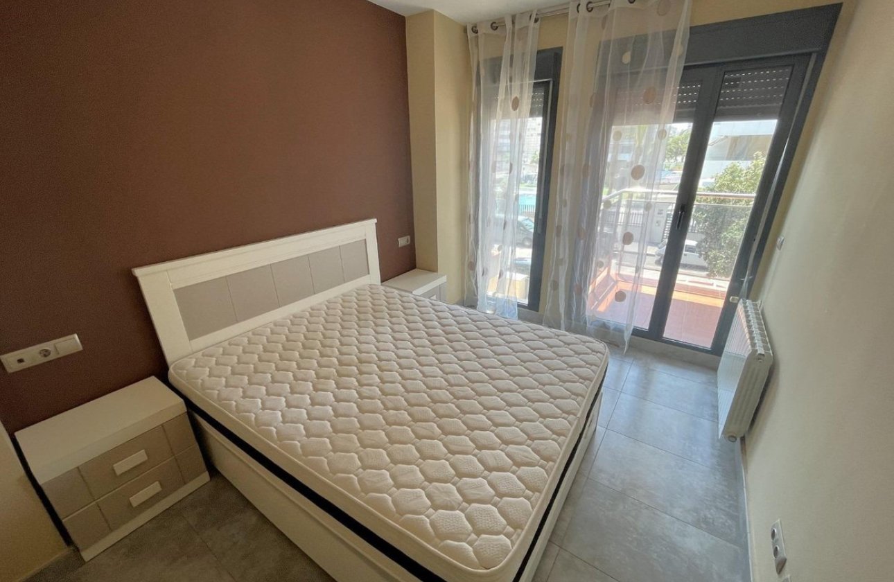 Resale - Apartment / flat -
Alicante - Alicante Centro