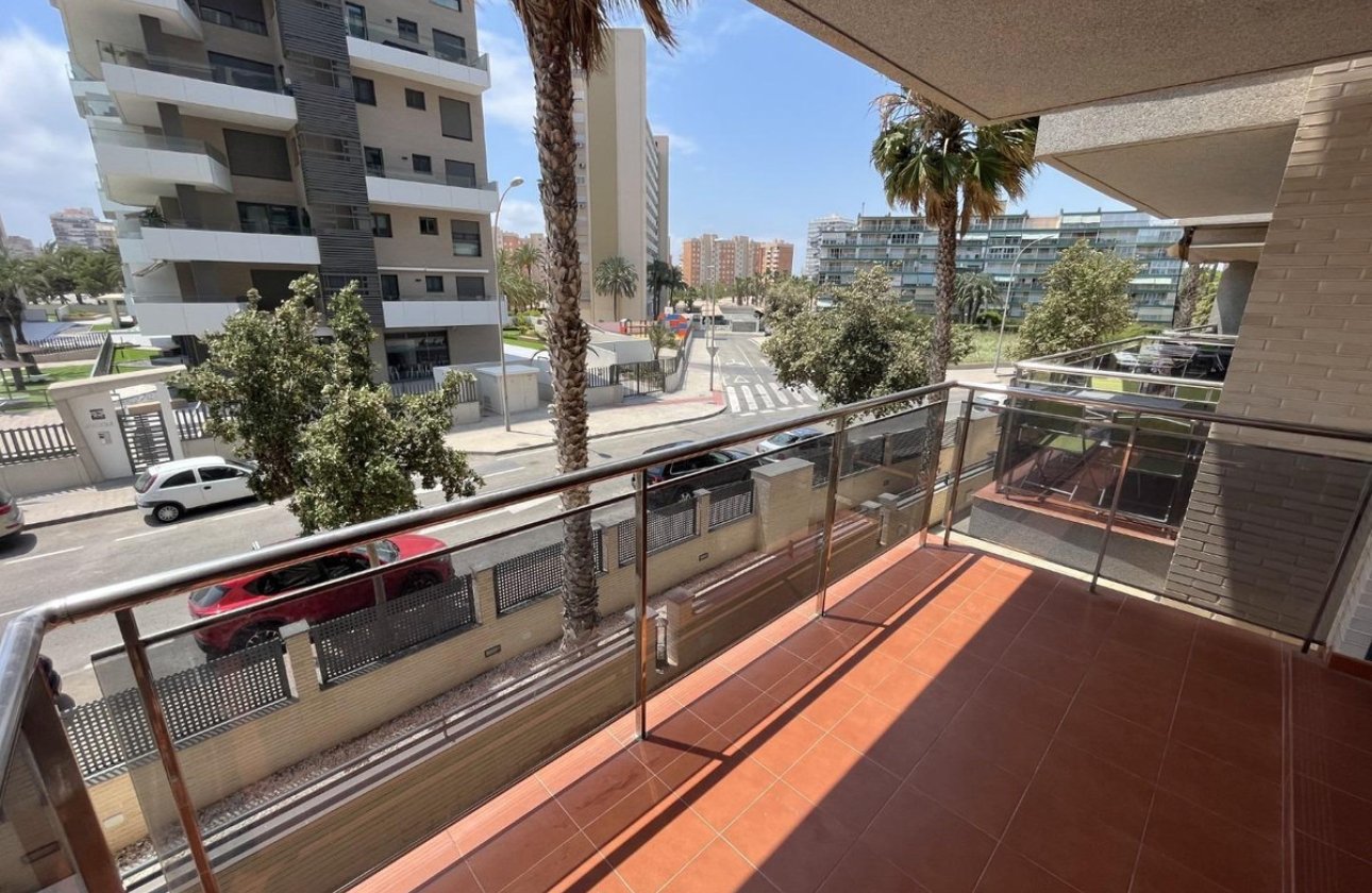 Resale - Apartment / flat -
Alicante - Alicante Centro