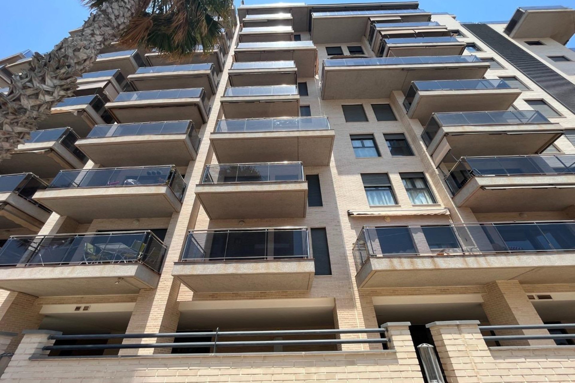 Resale - Apartment / flat -
Alicante - Alicante Centro