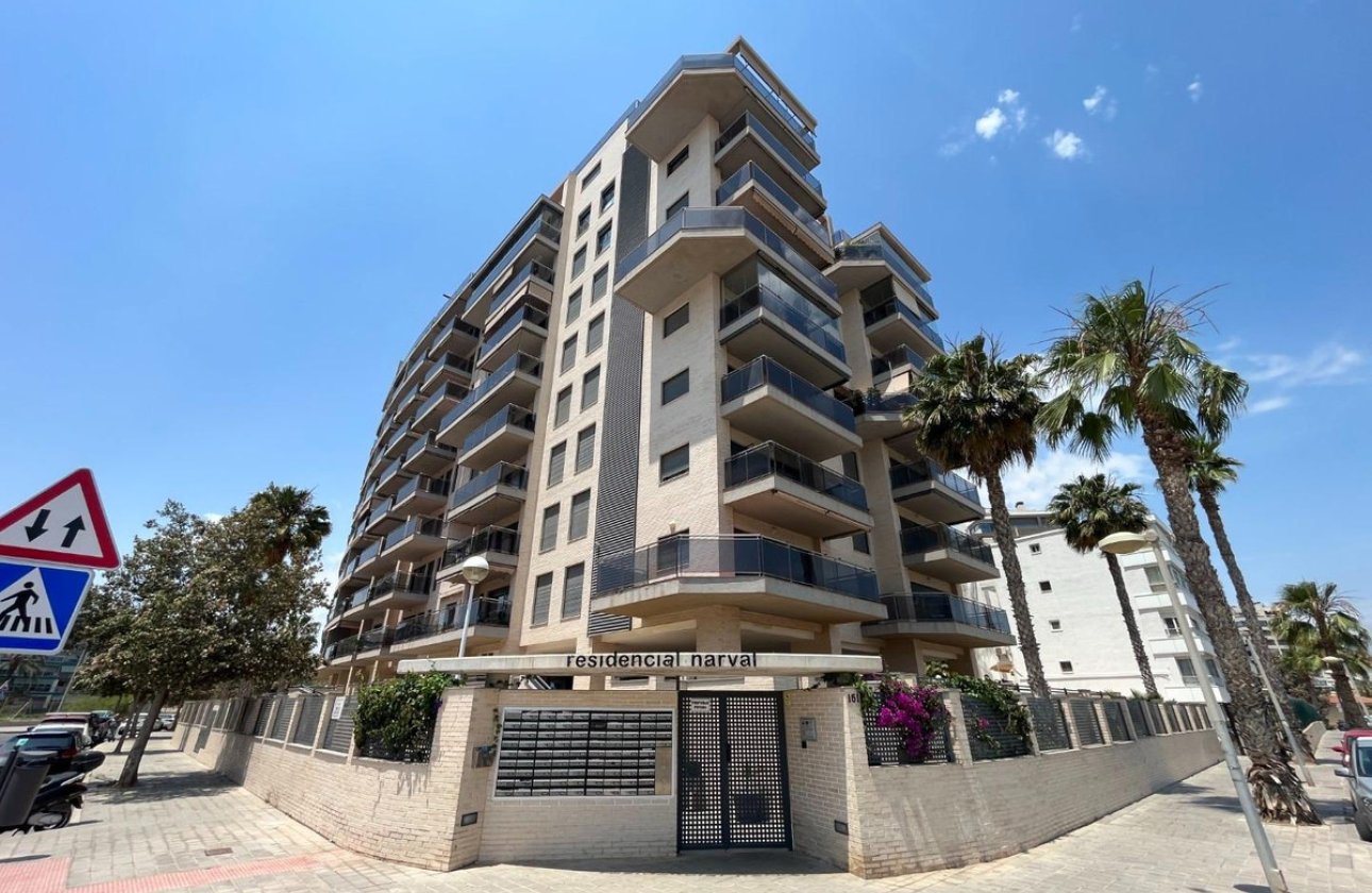Resale - Apartment / flat -
Alicante - Alicante Centro