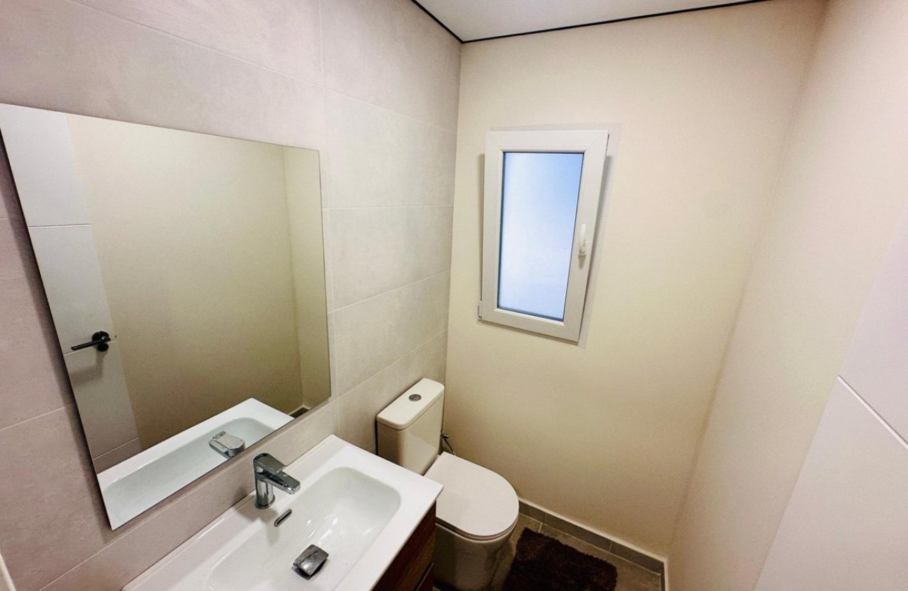 Resale - Apartment / flat -
Alicante - Alicante Centro