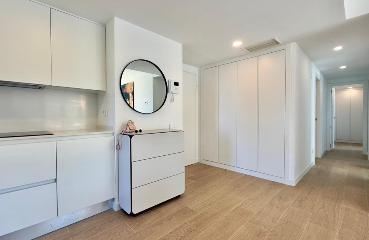 Resale - Apartment / flat -
Alicante - Alicante Centro