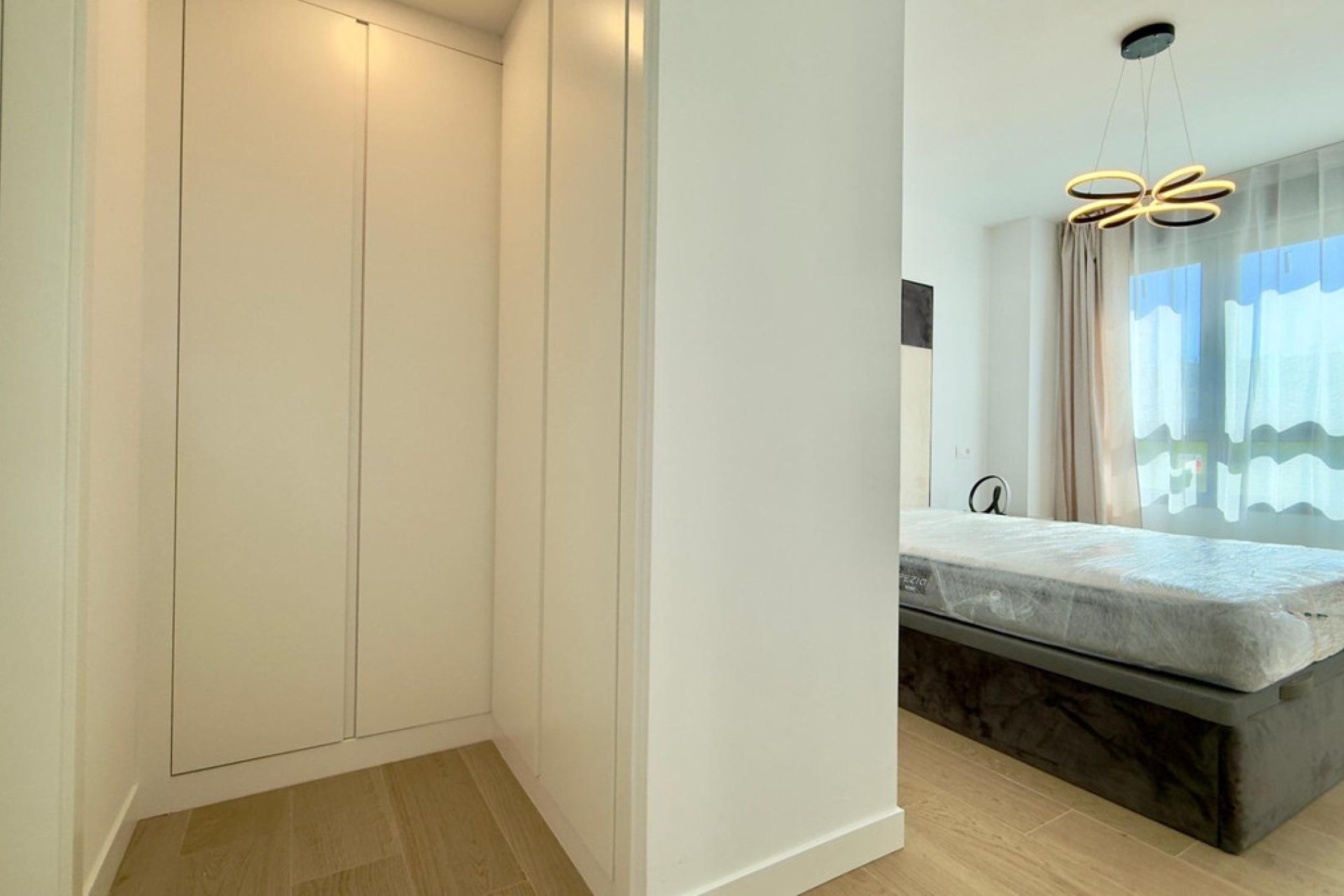 Resale - Apartment / flat -
Alicante - Alicante Centro