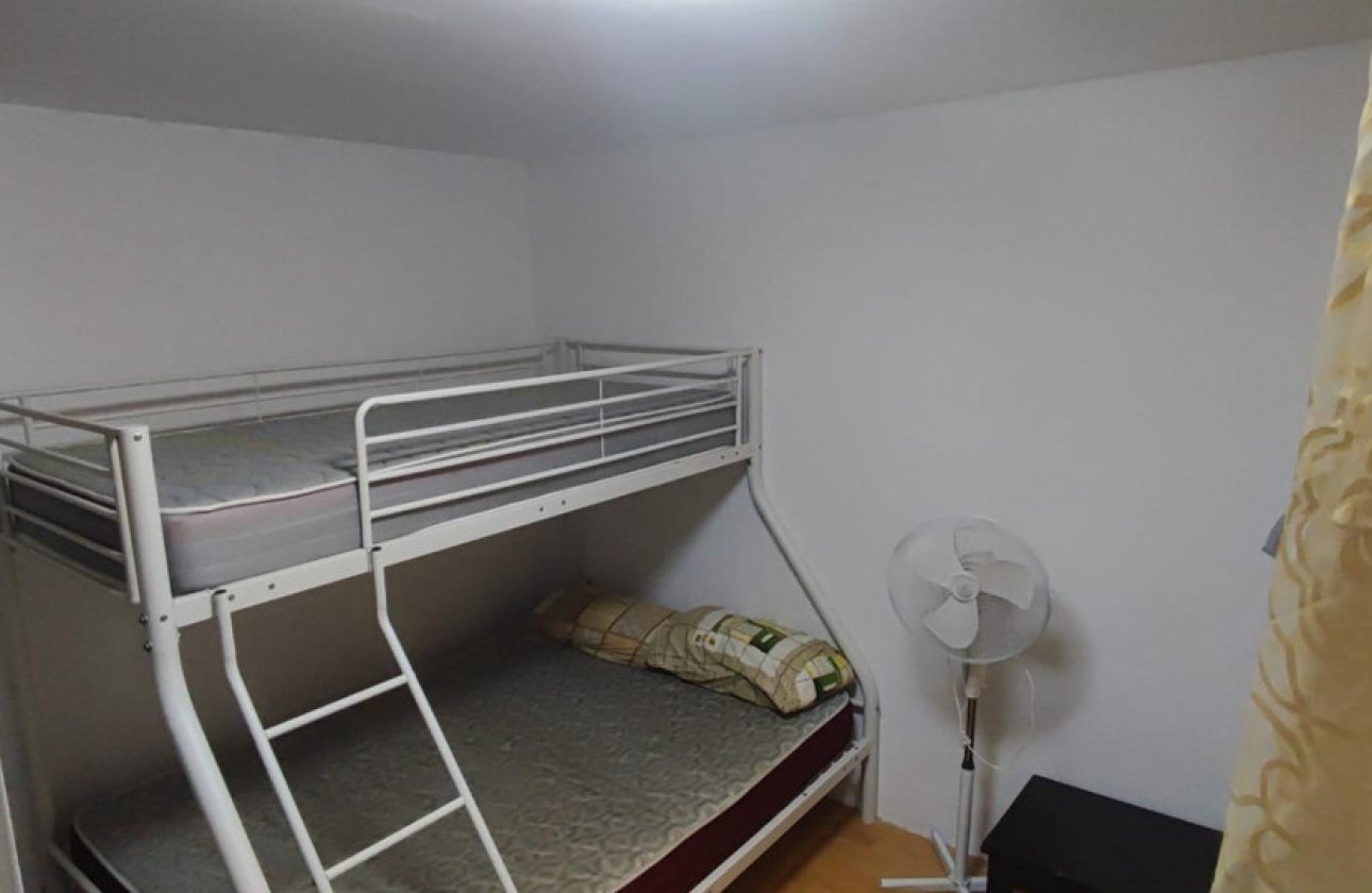 Resale - Apartment / flat -
Alicante - Alicante Centro