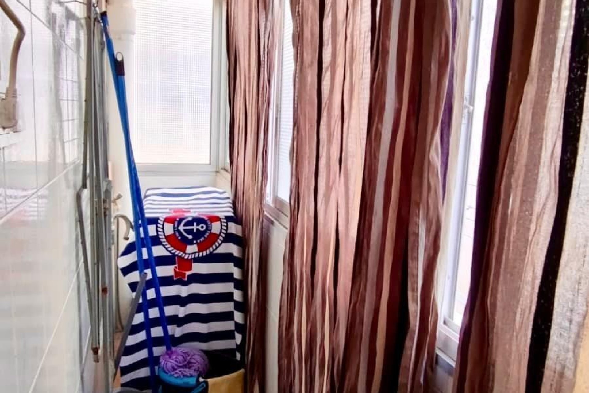 Resale - Apartment / flat -
Alicante - Alicante Centro