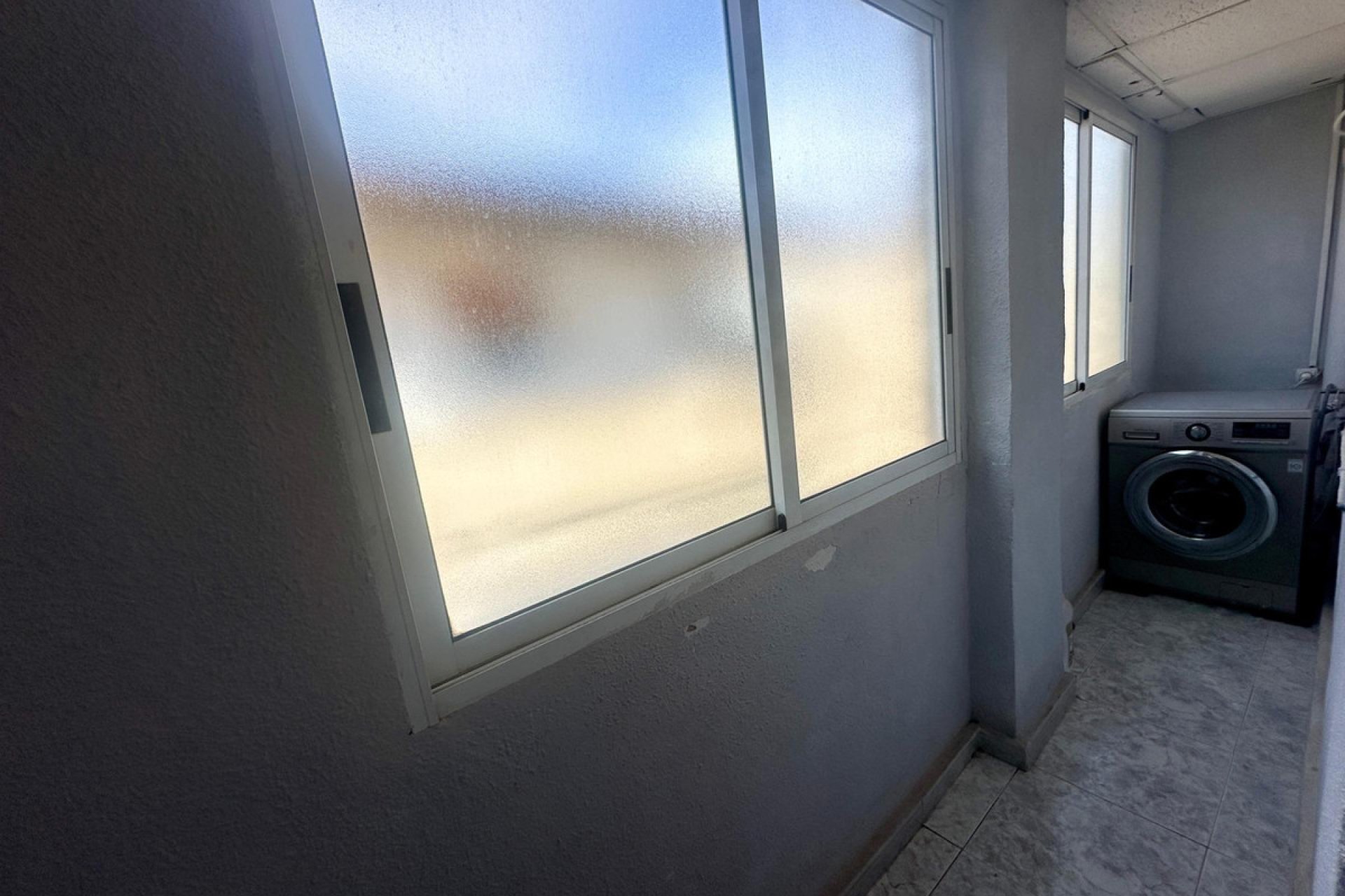 Resale - Apartment / flat -
Alicante - Alicante Centro