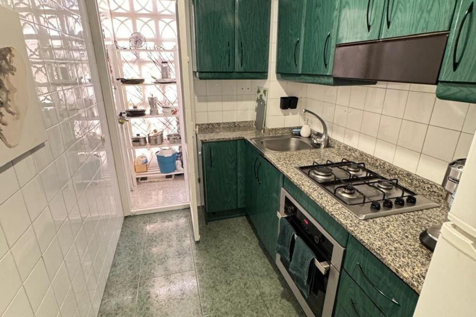 Resale - Apartment / flat -
Alicante - Alicante Centro